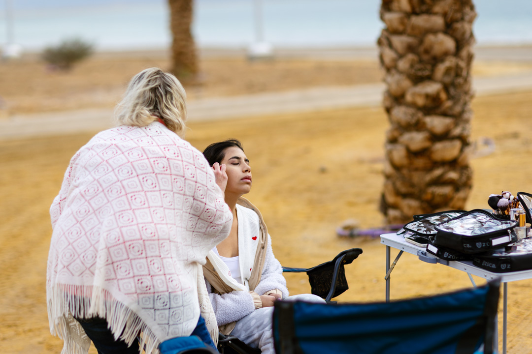 Descriptive alt text